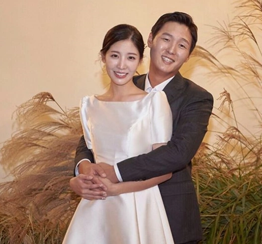 하반신마비를 이겨낸 LIV 골프 대니 리 프로필 국적 수상 상금 와이프 공유미 (이진명 프로) 하반신마비를 이겨낸 LIV 골프 대니 리 프로필 국적 수상 상금 와이프 공유미 (이진명 프로)